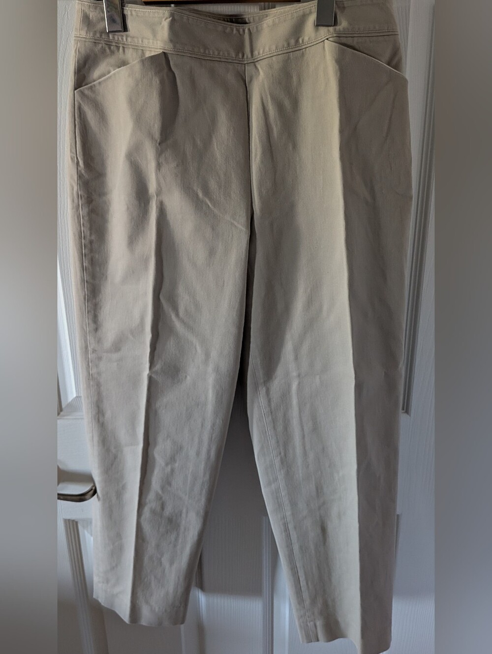 Talbots Women's Beige Chino Pants With Side Zipper And Stretch.
